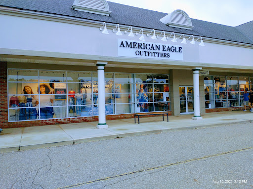 American Eagle Store image 4