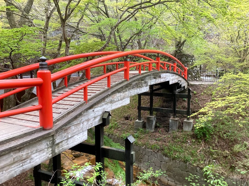 河鹿橋駐車場