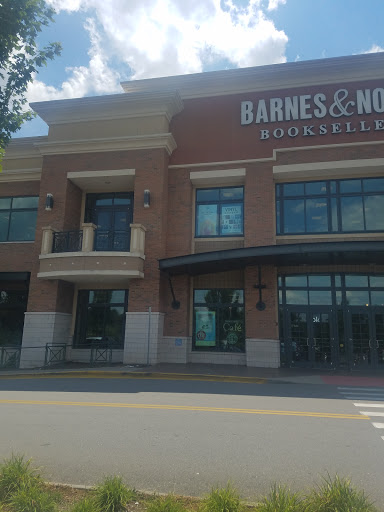 Book Store «Barnes & Noble», reviews and photos, 3 S Tunnel Rd, Asheville, NC 28805, USA