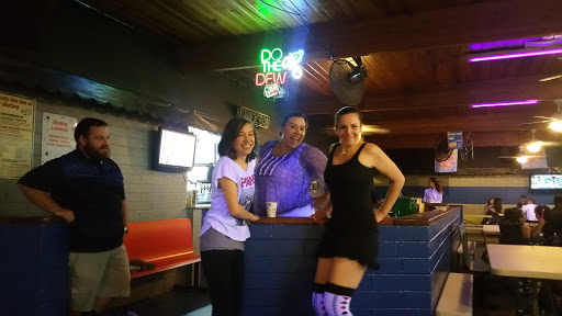 Roller Skating Rink «Rollero Family Roller Skating Center LLC», reviews and photos, 7318 W Indian School Rd, Phoenix, AZ 85033, USA