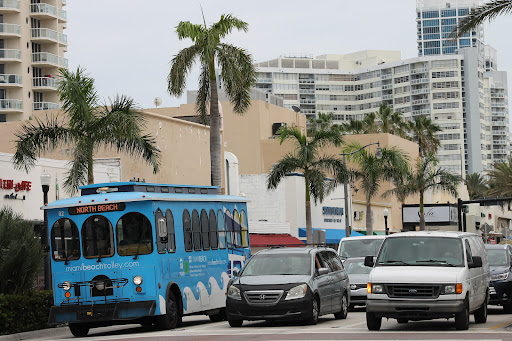 Bus Tour Agency «Miami Double Decker», reviews and photos, 303 Lincoln Rd, Miami Beach, FL 33139, USA