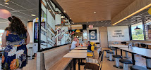 Atmosphère du Restauration rapide McDonald's à Saint-Hilaire-du-Harcouët - n°2