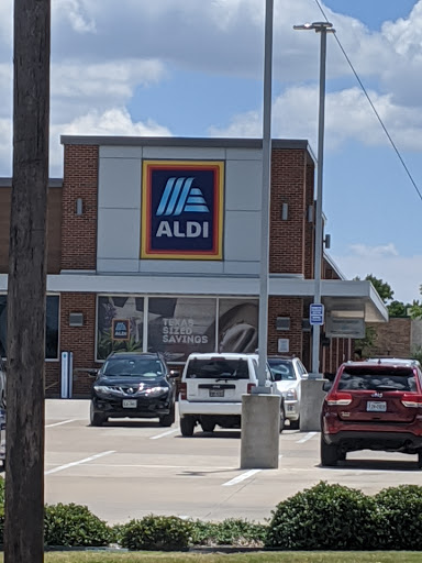 Supermarket «ALDI», reviews and photos, 1628 Precinct Line Rd, Hurst, TX 76054, USA