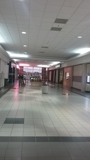 Shopping Mall «Dutch Square Mall», reviews and photos, 421 Bush River Rd, Columbia, SC 29210, USA