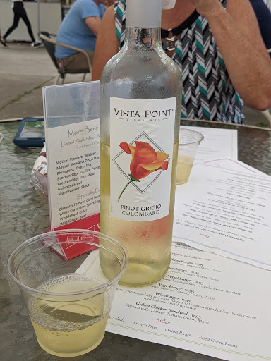 Winery «Hafle Winery LLC», reviews and photos, 2369 Upper Valley Pike, Springfield, OH 45504, USA