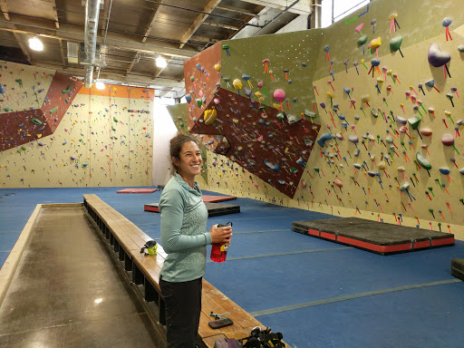 Rock Climbing Gym «Philadelphia Rock Gym - Wyncote», reviews and photos, 827 Glenside Ave #200, Wyncote, PA 19095, USA