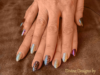 Divine Designs by Noralee