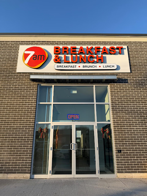 7AM Breakfast & Lunch