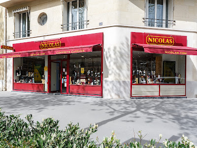 Nicolas Neuilly Peretti à Neuilly-sur-Seine