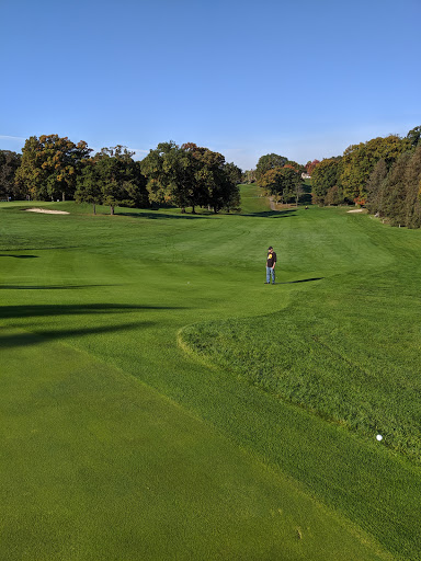 Golf Course «Clover Hill Golf Course», reviews and photos, 2200 Reis Run Rd, Pittsburgh, PA 15237, USA