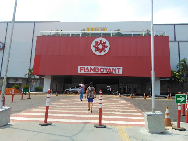 Comentários e avaliações sobre adidas Originals Store Shopping Flamboyant