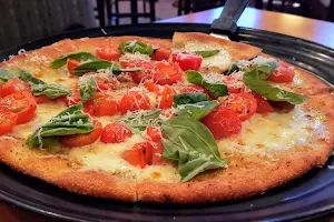 Boston Pizza image