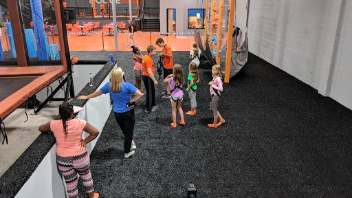 Amusement Center «Sky Zone Trampoline Park», reviews and photos, 13310 Industrial Park Blvd #160, Plymouth, MN 55441, USA