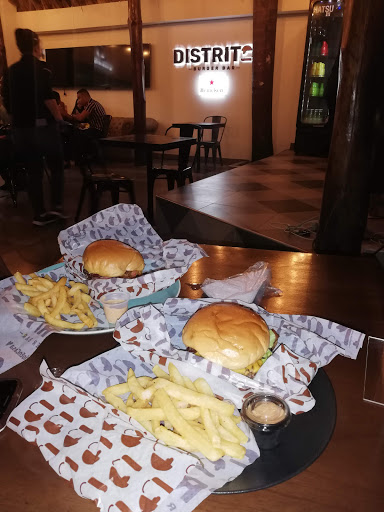 Distrito Burger Bar - Los Corales