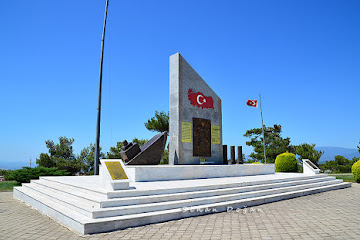 Kocaseyit Anıtı