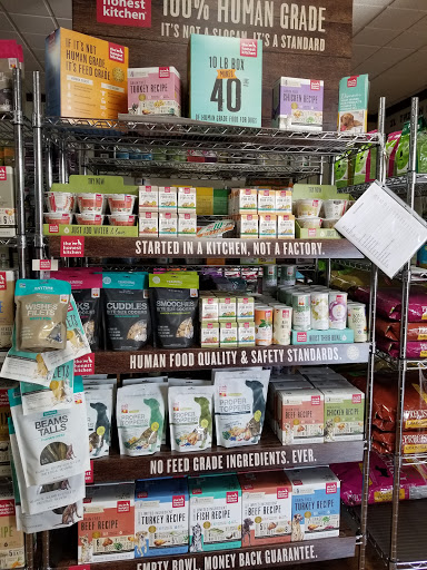 Pet Store «Hearty Pet Retail Store», reviews and photos, 19918 Jefferson Blvd, Hagerstown, MD 21740, USA