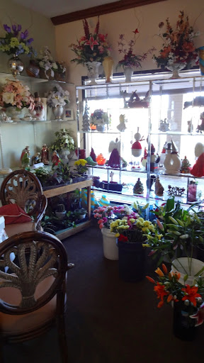 Florist «Sun City Florists, Cards and Gifts», reviews and photos, 14629 N Del Webb Blvd, Sun City, AZ 85351, USA