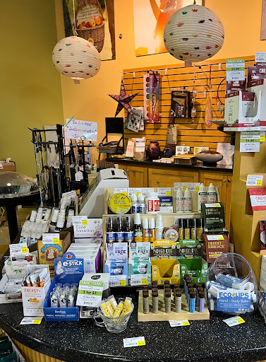 Health Food Store «Rainbow Blossom Wellness Center», reviews and photos, 3608 Springhurst Blvd, Louisville, KY 40241, USA