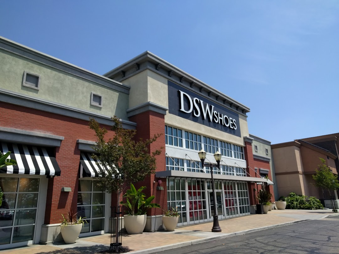 DSW Designer Shoe Warehouse