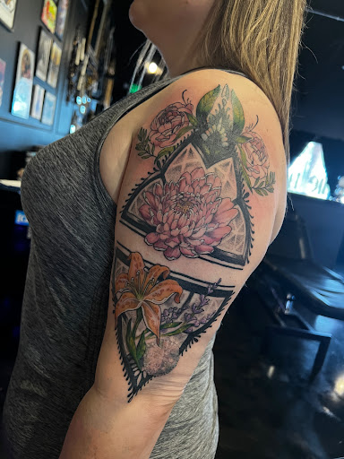 Explore hourglass tattoo ideas, creative tattoo ideas in Melbourne, available at Bonnie n Clyde Tattoo Studio