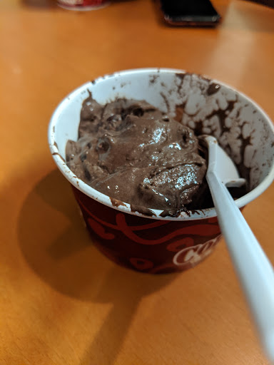 Ice Cream Shop «Cold Stone Creamery», reviews and photos, 338 E State St, West Lafayette, IN 47906, USA