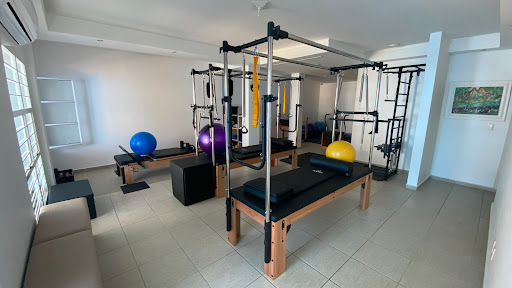 Logo da empresa - Pilates Sorocaba - Studio F&B Postura e Estética