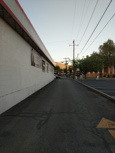 Laundromat «Village Cleaners - Downtown», reviews and photos, 154 S 400 E a, Salt Lake City, UT 84111, USA