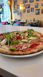 Photo n°103 de Restaurant Pizzeria Amici à Rouen ()