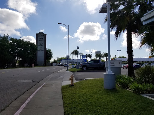 Car Dealer «Hanlees Chrysler Dodge Jeep Ram Kia», reviews and photos, 4318 Chiles Rd, Davis, CA 95618, USA