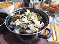 Moules-frites du Restaurant Les Voiles Blanches à Royan - n°1