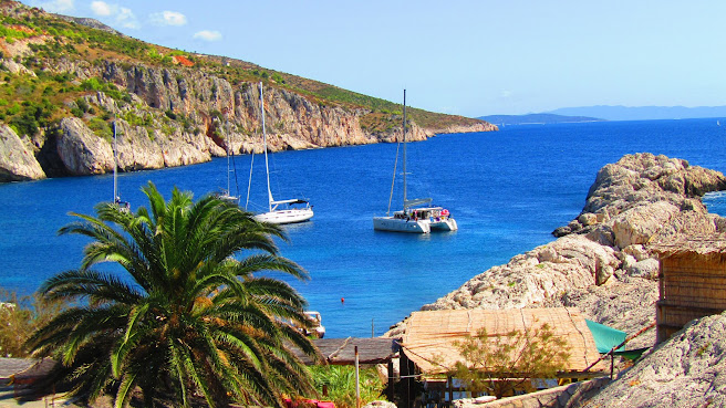 Hvar by null