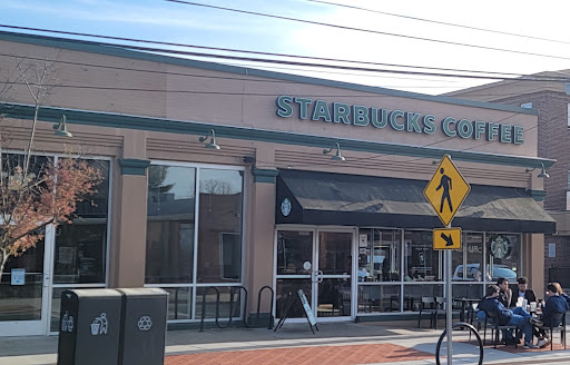 Starbucks, 141 E Main St, Newark, DE 19711, USA, 