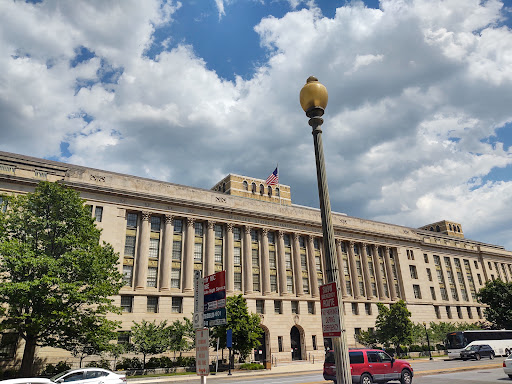 Museum «United States Holocaust Memorial Museum», reviews and photos, 100 Raoul Wallenberg Pl SW, Washington, DC 20024, USA