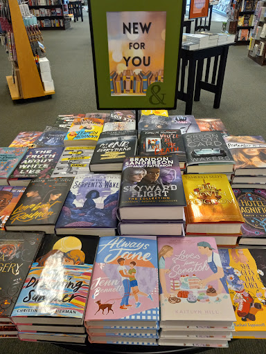 Book Store «Barnes & Noble», reviews and photos, 5959 Triangle Town Blvd, Raleigh, NC 27616, USA