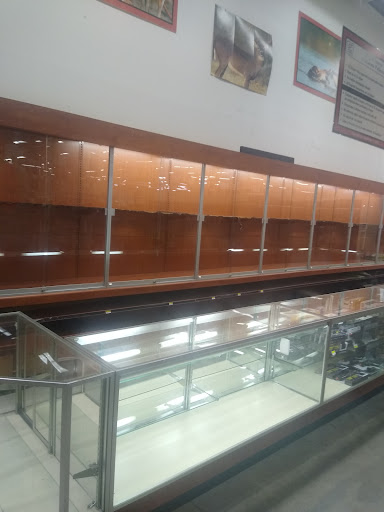 Sporting Goods Store «Big R Store of Marion», reviews and photos, 1401 W 26th St, Marion, IN 46953, USA