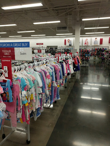 Clothing Store «Burlington Coat Factory», reviews and photos, 1965 N Pebble Creek Pkwy, Goodyear, AZ 85395, USA