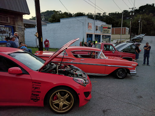 Auto Parts Store «NAPA Auto Parts - Broyles Auto Parts», reviews and photos, 103 S Union St, Gainesboro, TN 38562, USA