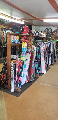 Ski Shop «Cabin Craft Snowboard & Ski Shop», reviews and photos, 2 Main St, Spring Mt, PA 19478, USA