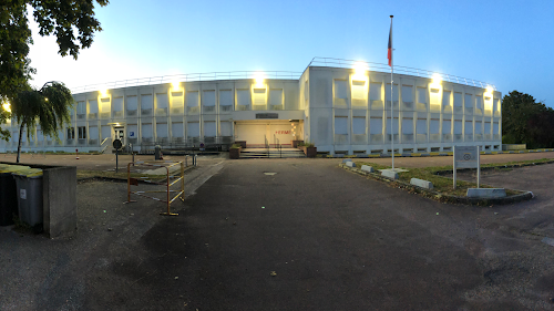 Centre Des Finances Publiques à Senlis