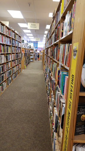 Book Store «Half Price Books», reviews and photos, 5605 Touhy Ave, Niles, IL 60714, USA