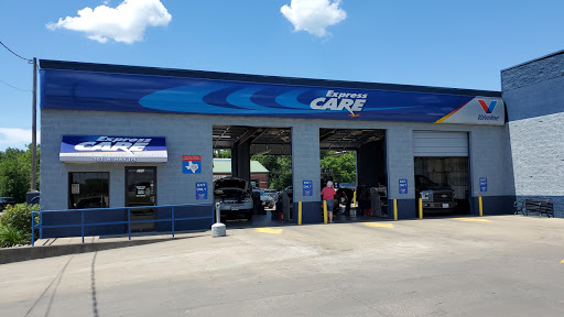 Oil Change Service «Valvoline Express Care», reviews and photos, 203 US-175 Frontage Rd, Seagoville, TX 75159, USA