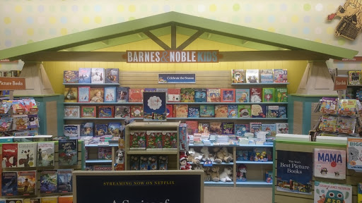 Book Store «Barnes & Noble», reviews and photos, 6646 Loisdale Rd, Springfield, VA 22150, USA