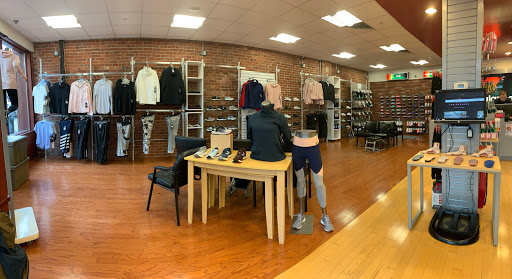 Shoe Store «New Balance», reviews and photos, 128 Main St, New Canaan, CT 06840, USA