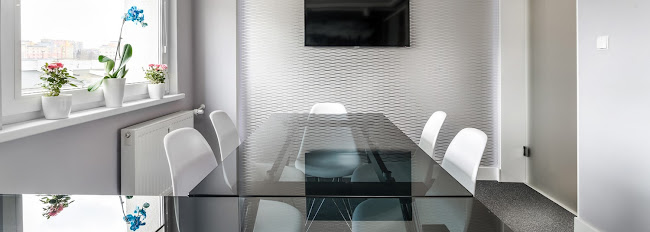 Świętojańska 110/13, 81-388 Gdynia