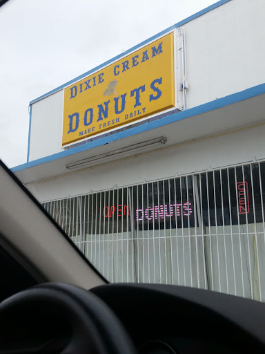 Coffee Shop «Dixie Cream Donuts», reviews and photos, 3210 Orange Ave, Fort Pierce, FL 34947, USA