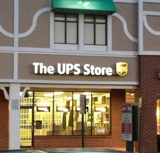 Shipping and Mailing Service «The UPS Store», reviews and photos, 2465 J-17 Centreville Rd, Herndon, VA 20171, USA