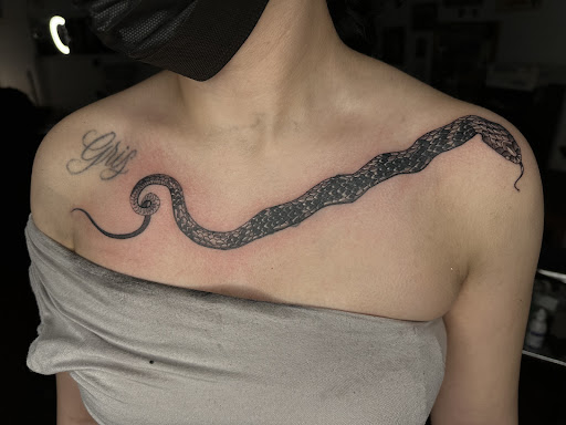 Explore mother of 3 tattoo ideas, creative tattoo ideas in San Jose, available at Underground Creation