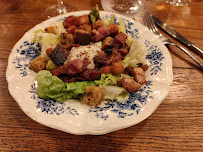 Salade César du Restaurant LE BISTROT ABEL - Bistrot lyonnais gastronomique - n°19