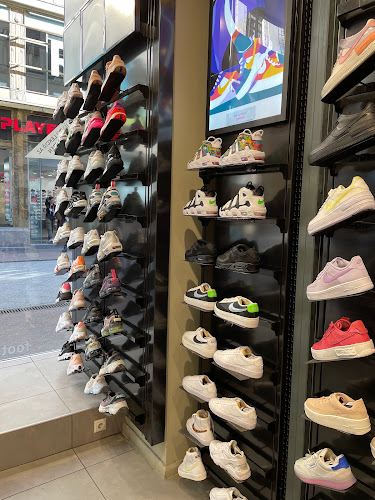 Értékelések erről a helyről: Foot Locker, Budapest - Cipőbolt