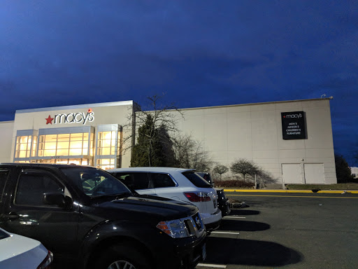 Shopping Mall «The Shoppes at Buckland Hills», reviews and photos, 194 Buckland Hills Dr, Manchester, CT 06042, USA